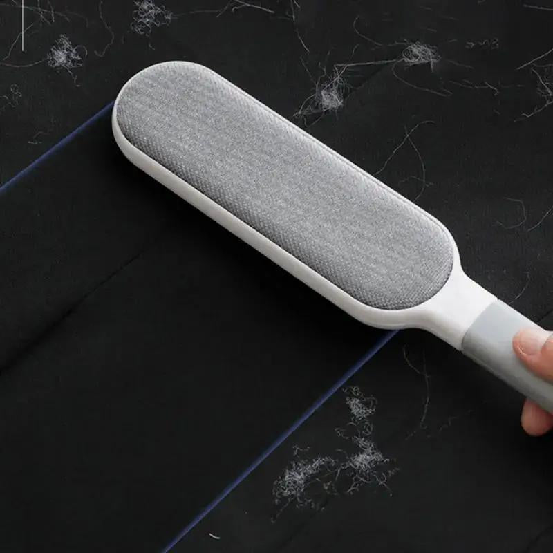 Reusable Dust Removal Brush, Double-Sided Pet Hair Remover, Manual Electrostatic Brush, Can Be Used in Multiple Places